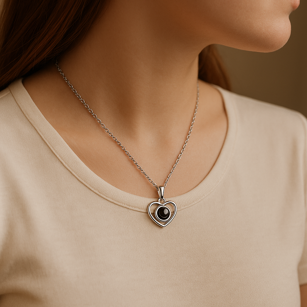 Your Touch - Personalisierte Halskette mit eigenem Bild