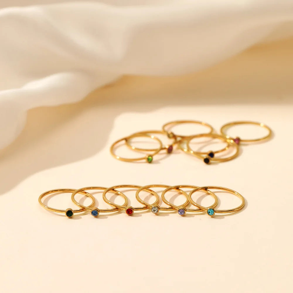 Your Touch - Geburtsstein-Ring aus Edelstahl, 18K vergoldet – personalisierbar nach Monat