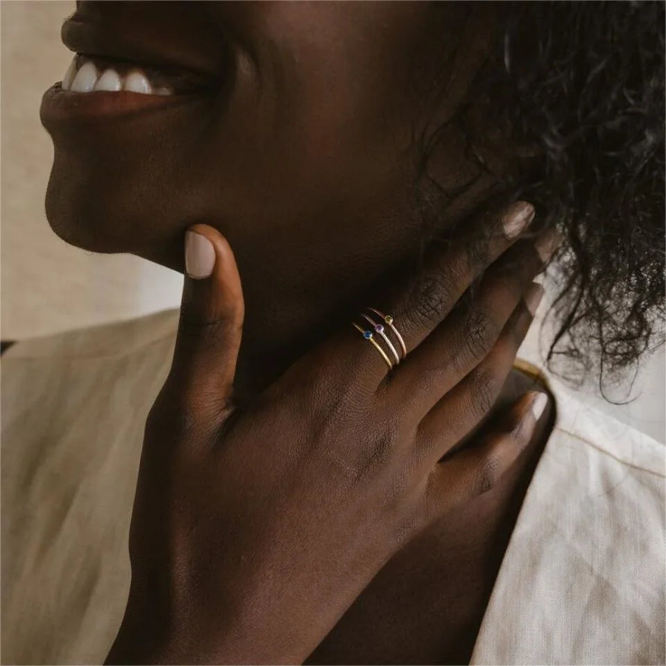 Your Touch - Geburtsstein-Ring aus Edelstahl, 18K vergoldet – personalisierbar nach Monat